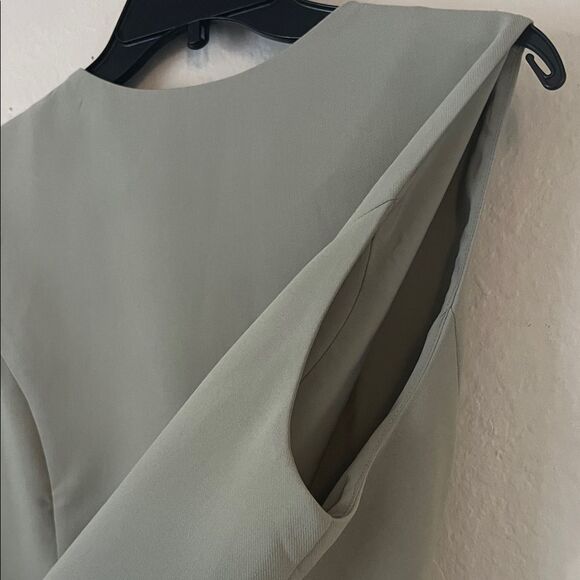 NWT Abercrombie and Fitch Sage Button Up Vest in Size Large - Picture 4 of 9